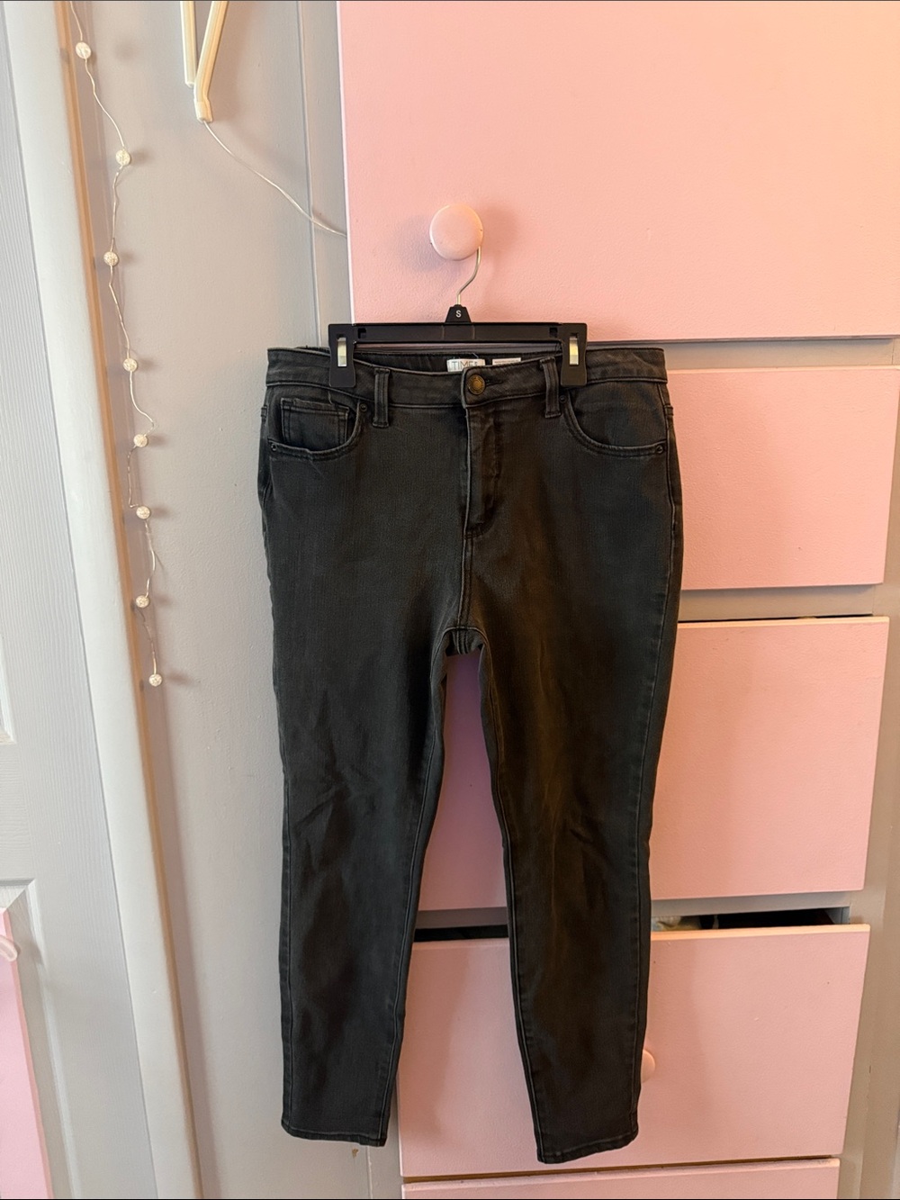 Time and Tru Black Skinny Jeans